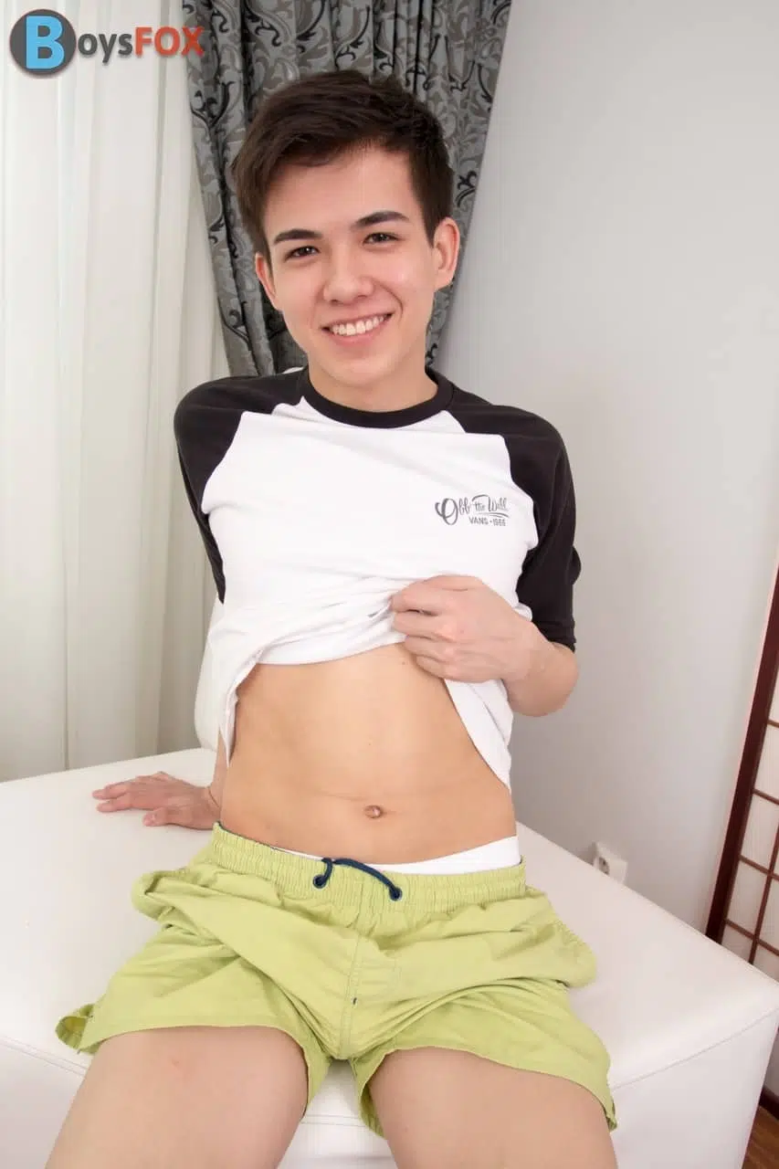 Alexandre Lee Twink Boy First Time Cumming ‖ R+【PHOTO+VIDEO】
